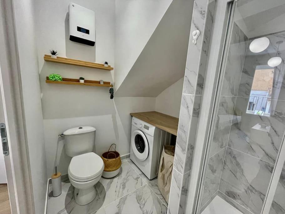 Studio Entierement Renove, Situe Au Coeur Du Quartier Haut Sète Exterior foto